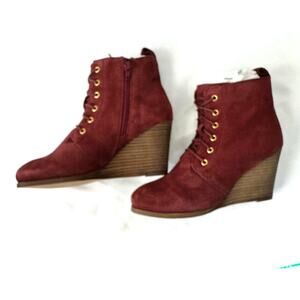 Diba Blake Suede Booties Burgundy Ankle Boot Lace Up Wedges Size 7.5 Fall Boho